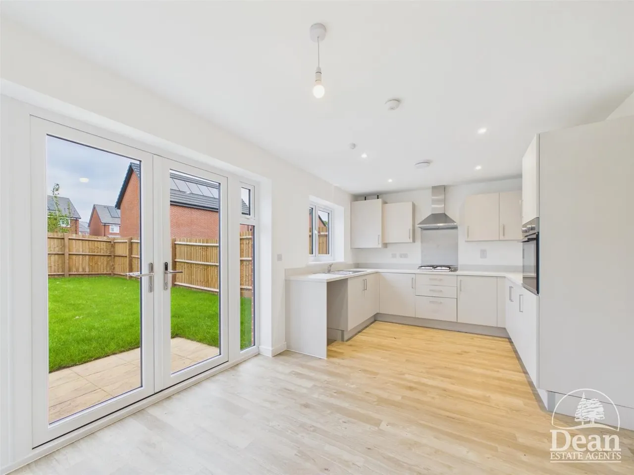 Forest Walk West Off, Lydney, GL15, photo 4