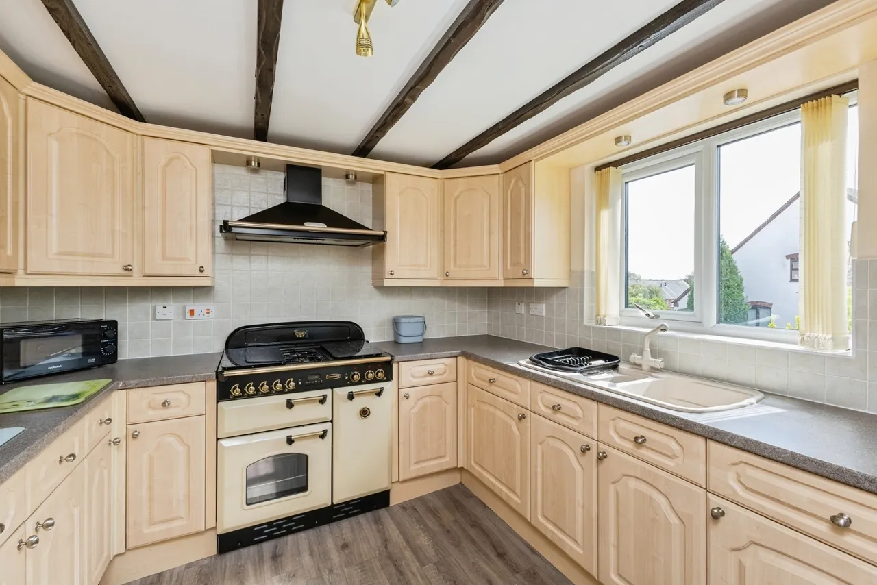 Rydon Acres, Kingsteignton, TQ12, photo 3