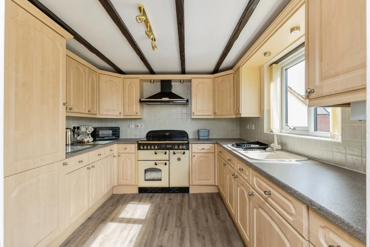 Rydon Acres, Kingsteignton, TQ12, photo 2