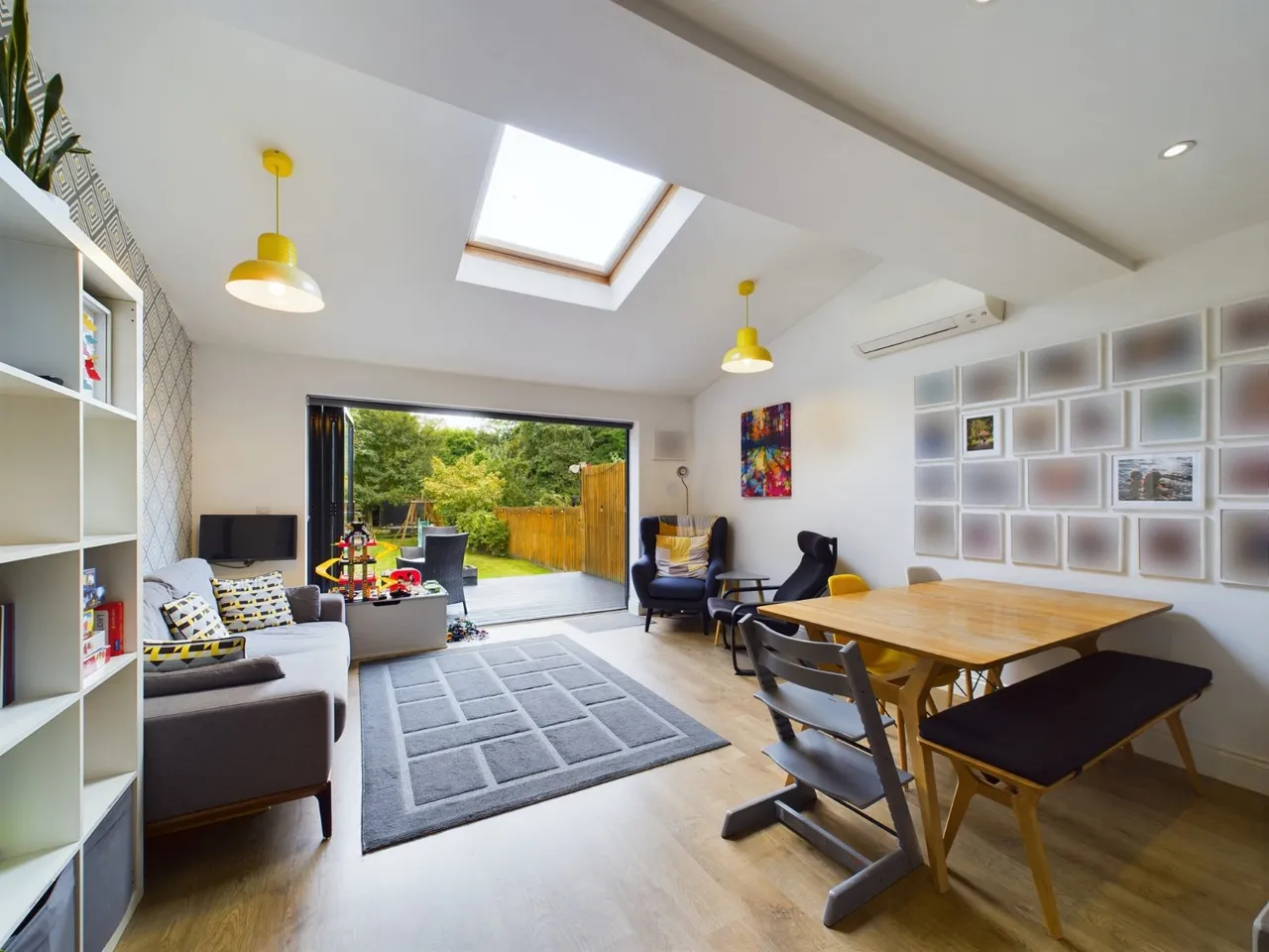 Staines-upon-Thames, Surrey, photo 6