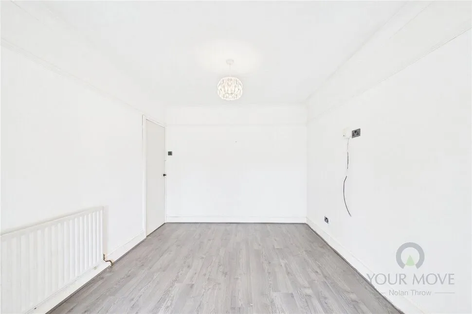Windsor Crescent, Duston, Northampton, NN5, photo 5