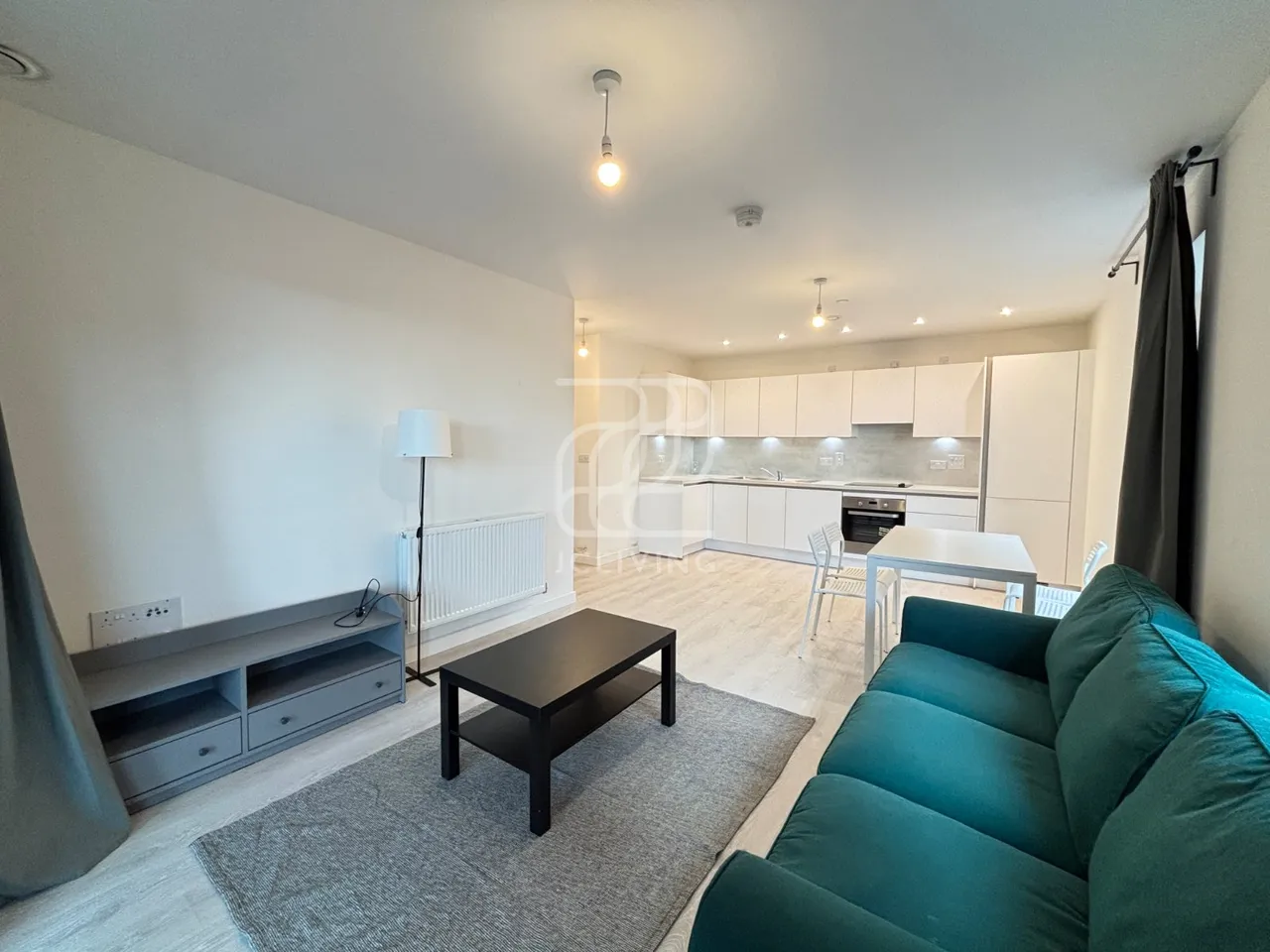 East Acton Lane, Acton, W3, photo 4