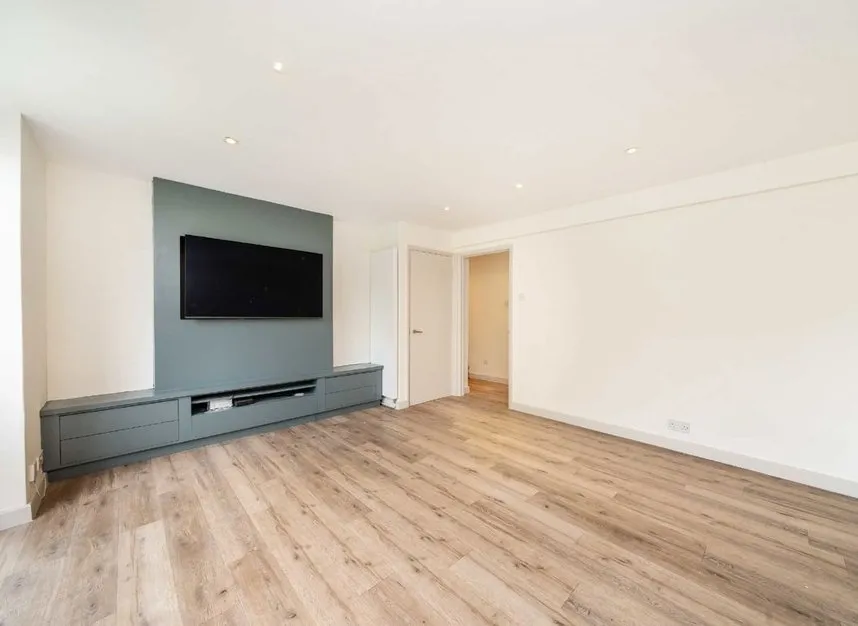 Cahir Street, Canary Wharf, E14, photo 5