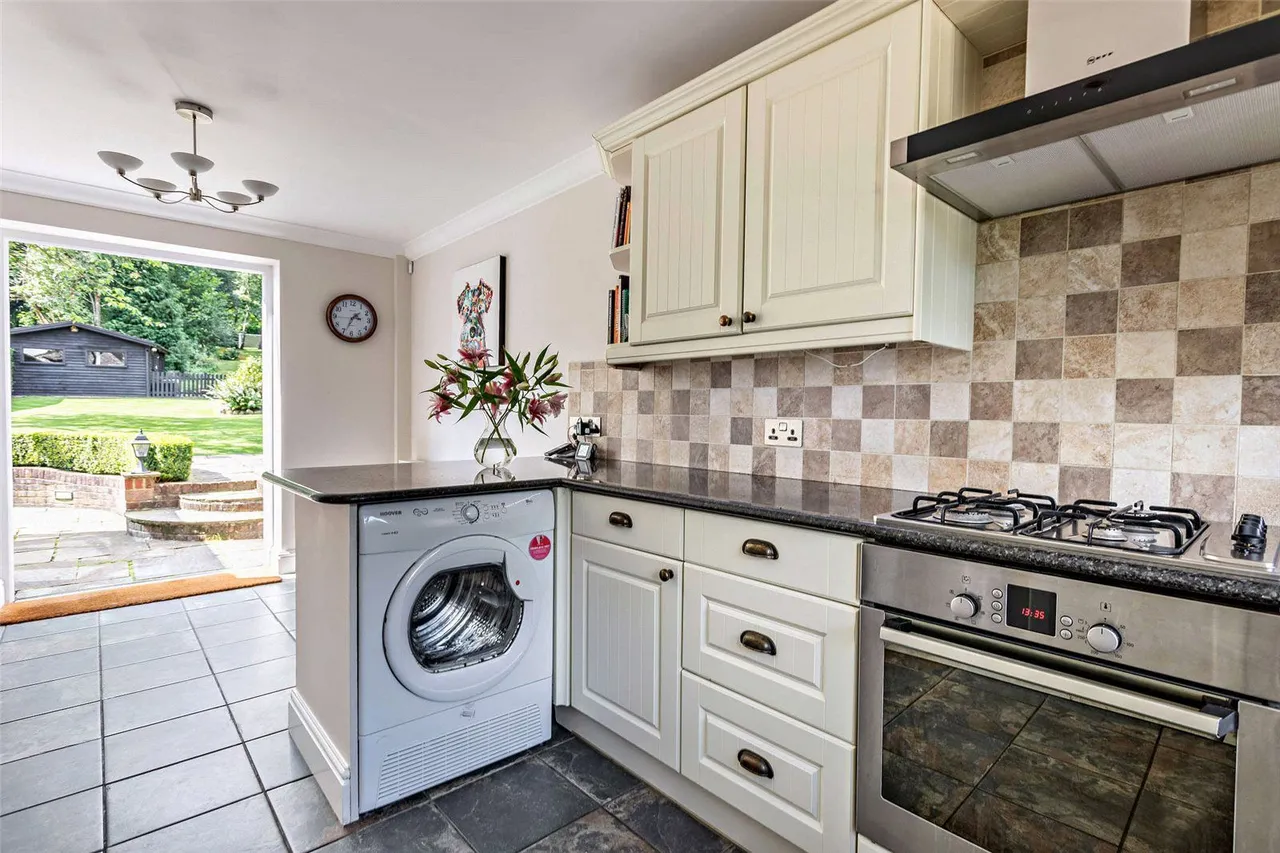 Common Road, Ightham, Sevenoaks, Kent, TN15 9DY, photo 5