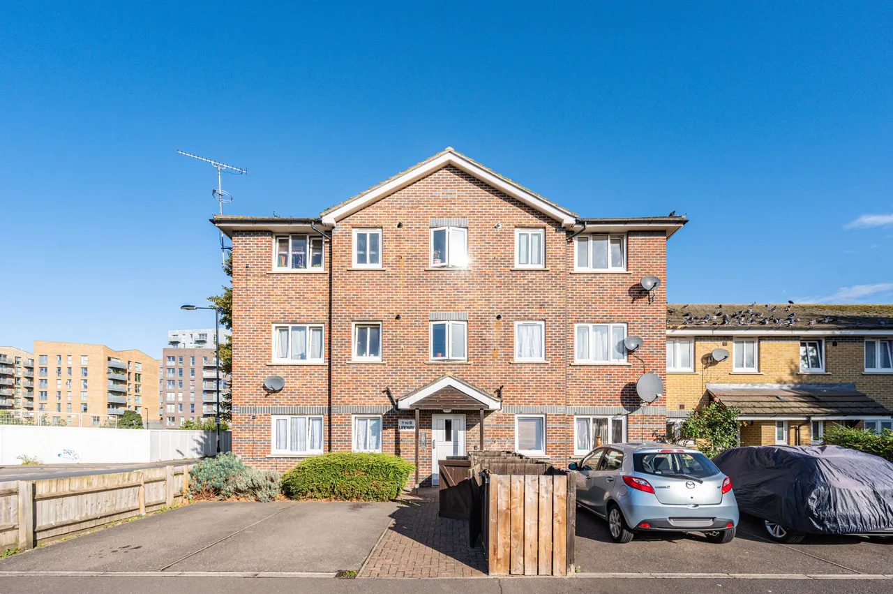 6 Leeway, London, photo 2