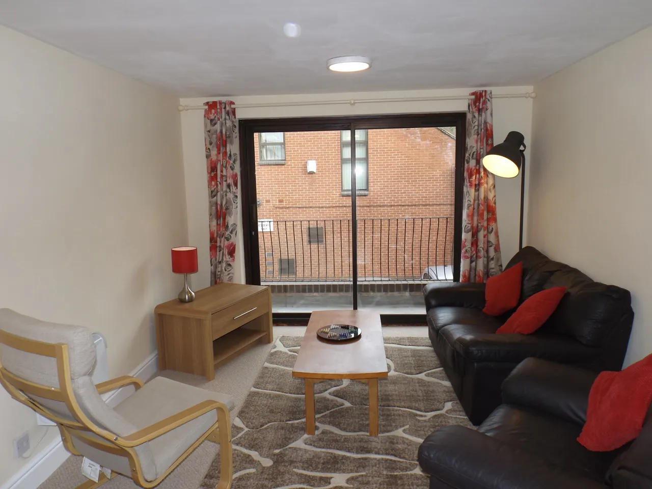 2 bed flat to rent, Mapleton Court, Leicester, LE1