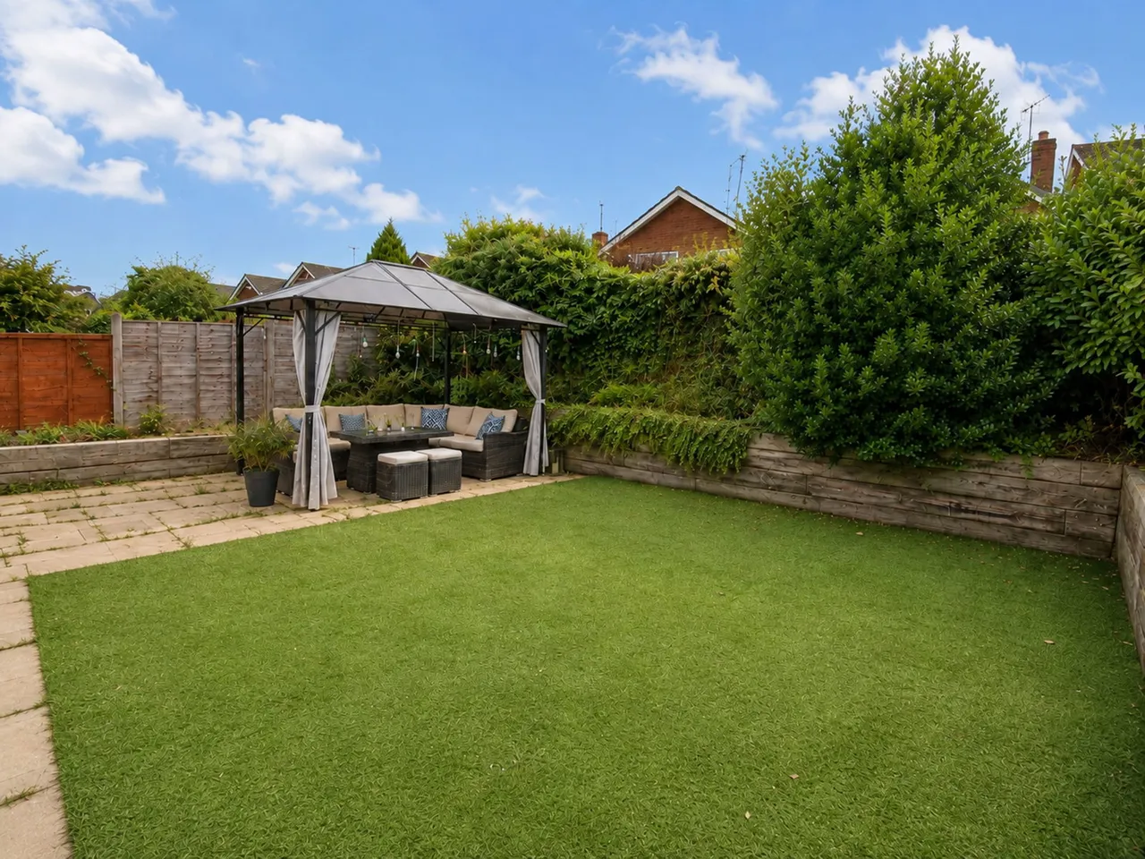 Cumberland Close, Kingswinford, DY6, photo 29