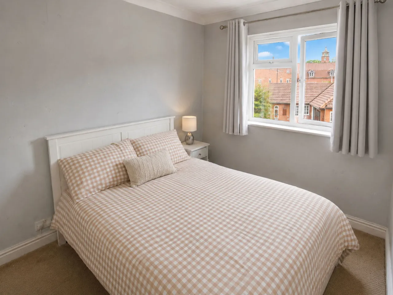 Cumberland Close, Kingswinford, DY6, photo 18