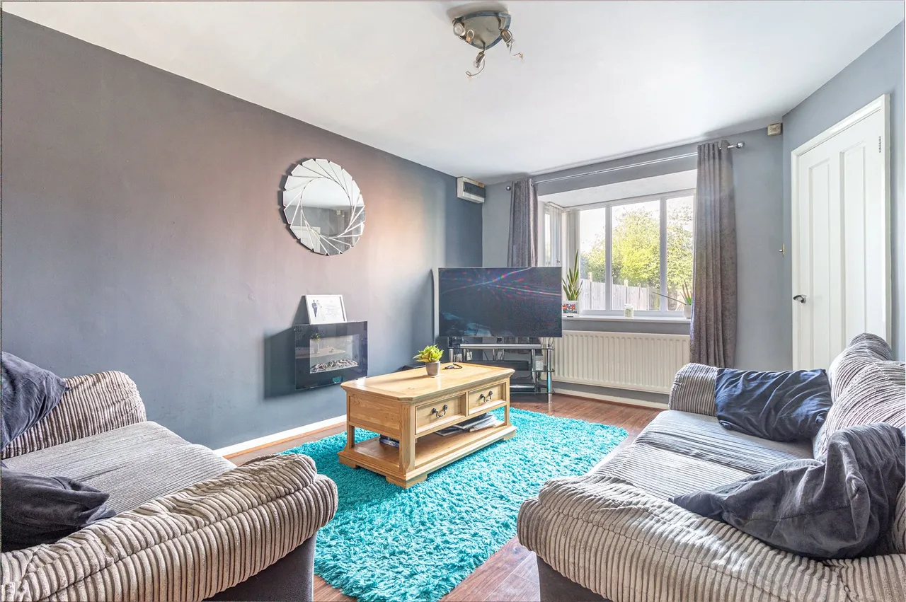 Mallard Close, Redditch, Worcestershire, B98 8GD, photo 2