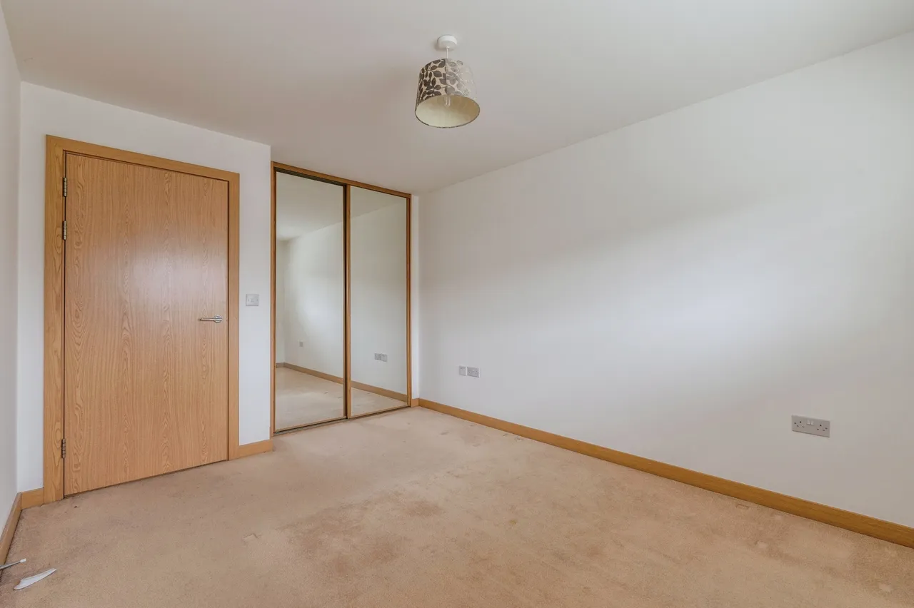 Cherrydown East, Basildon, Essex, SS16, photo 9