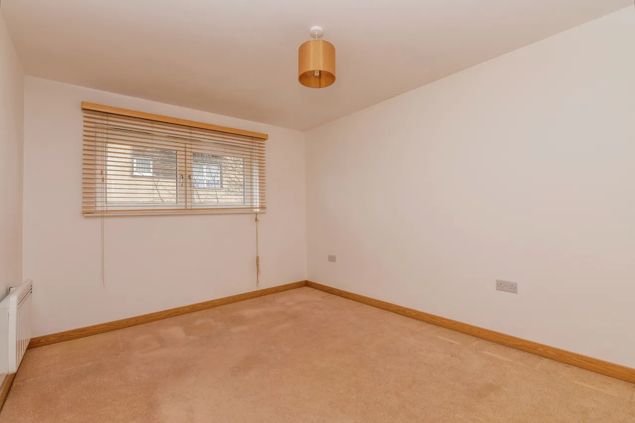 Cherrydown East, Basildon, Essex, SS16, photo 10