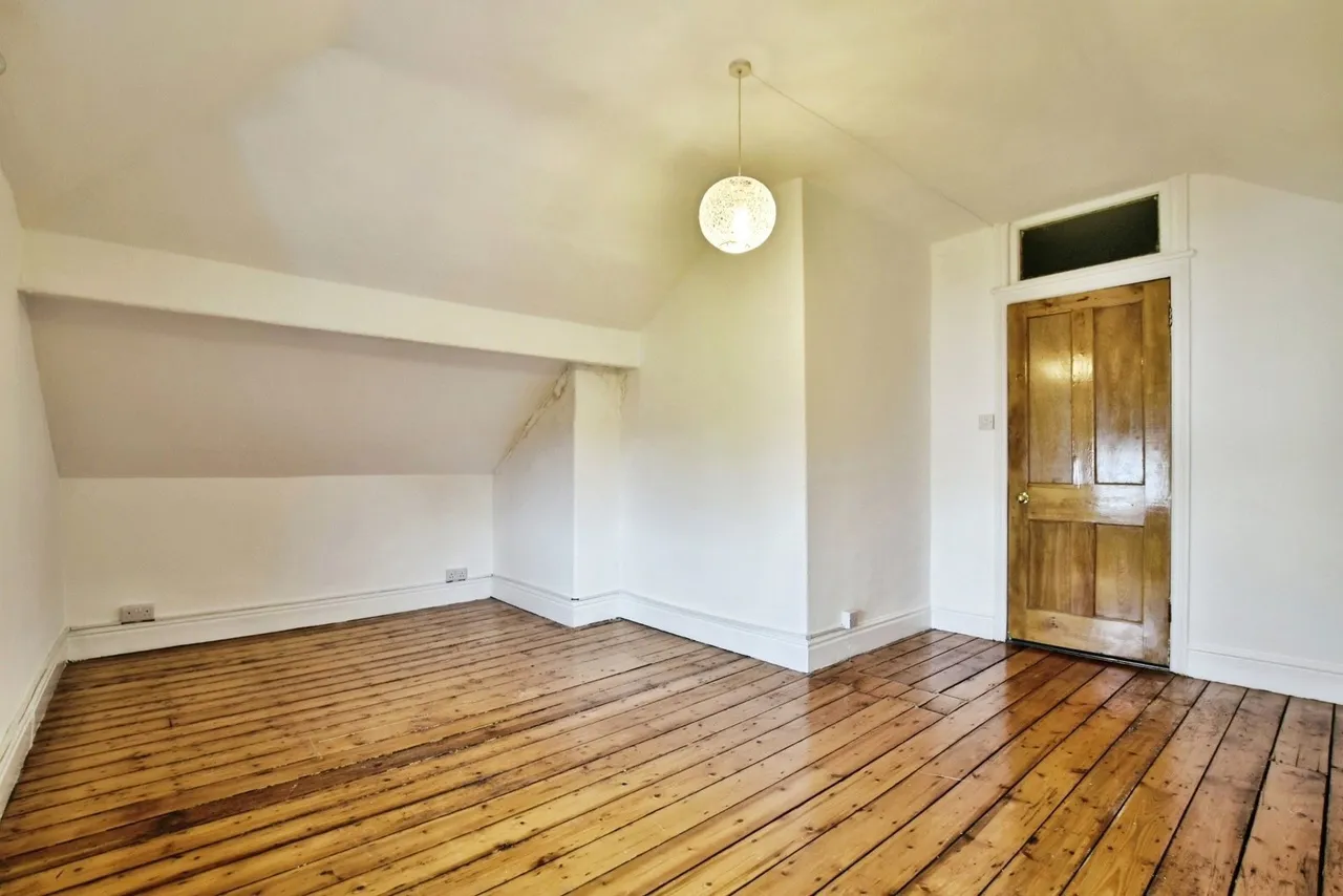 Park Road, Timperley, Altrincham, WA14, photo 25
