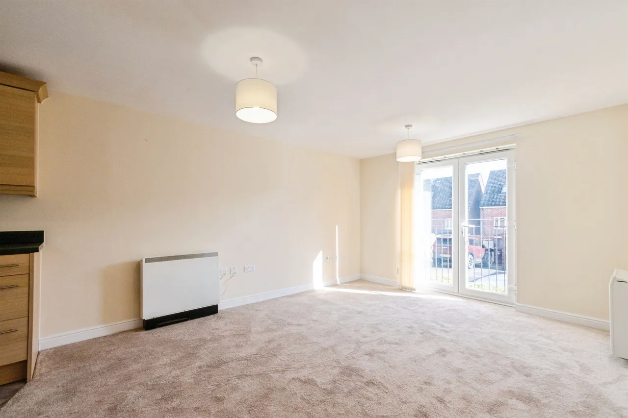 Heron Drive, Hengoed, CF82, photo 8