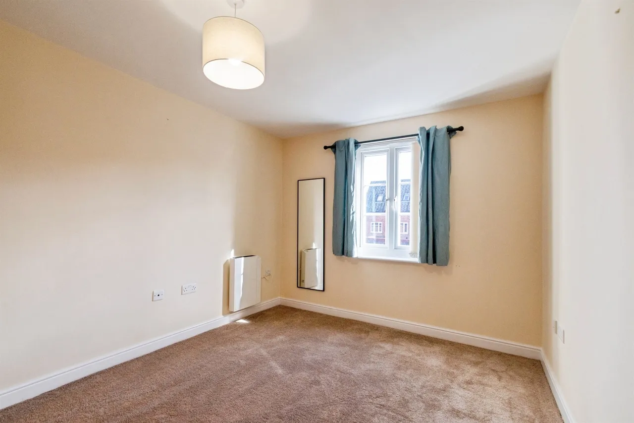 Heron Drive, Hengoed, CF82, photo 7