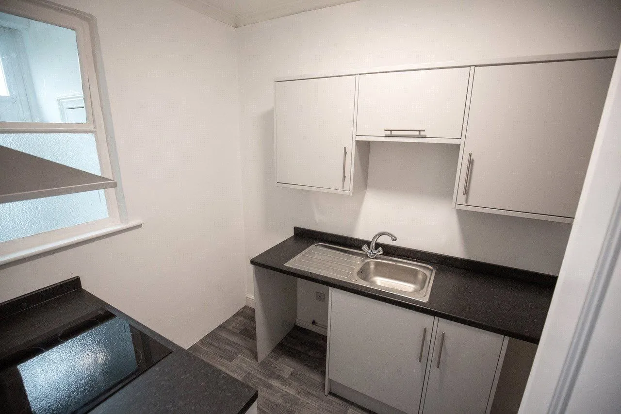 Beech Street, Huddersfield, HD1, photo 5