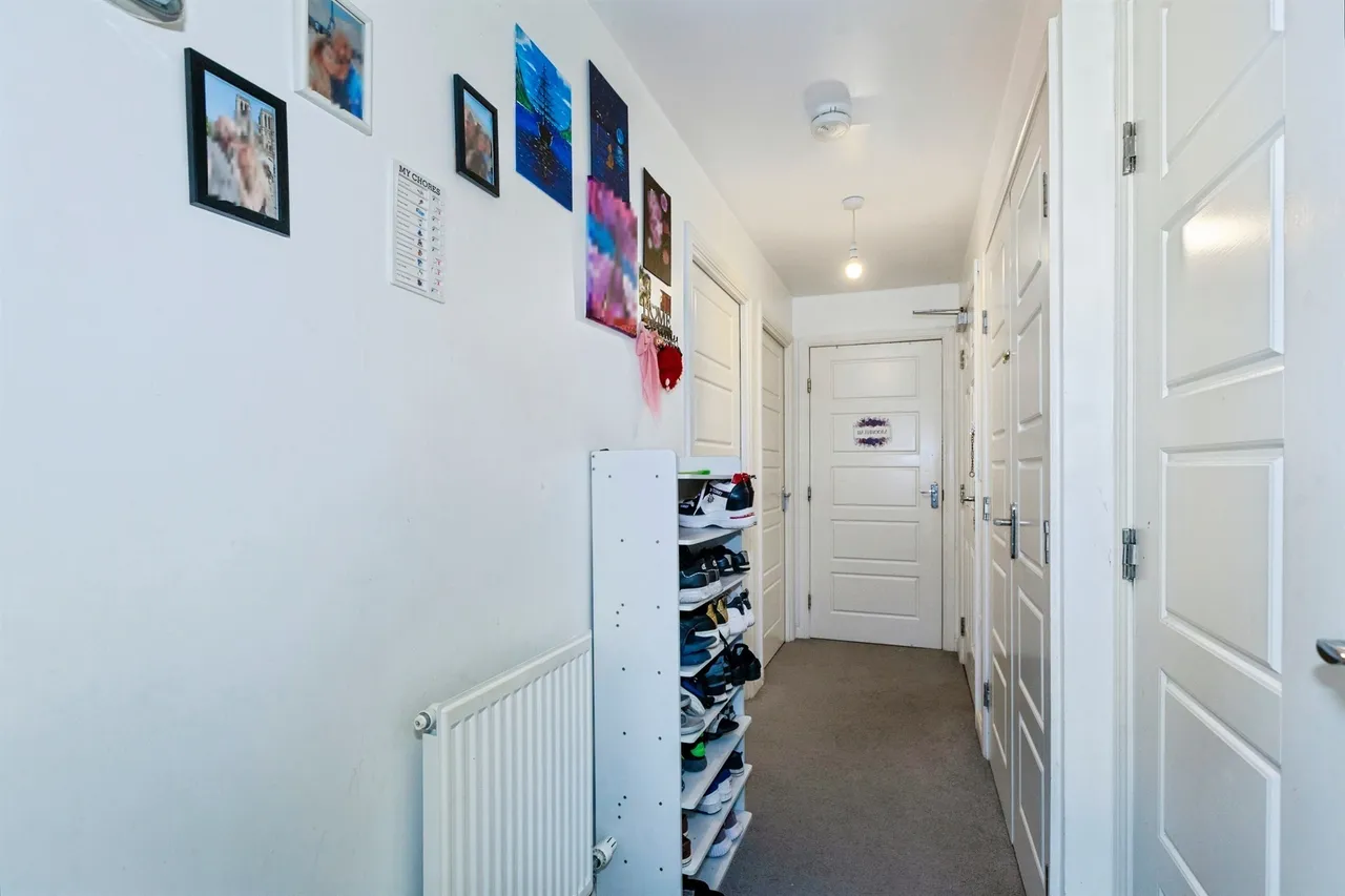 Kenyon Way, Slough, SL3, photo 8