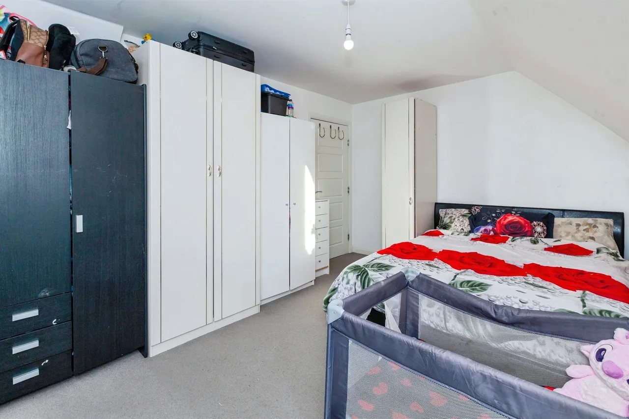 Kenyon Way, Slough, SL3, photo 15