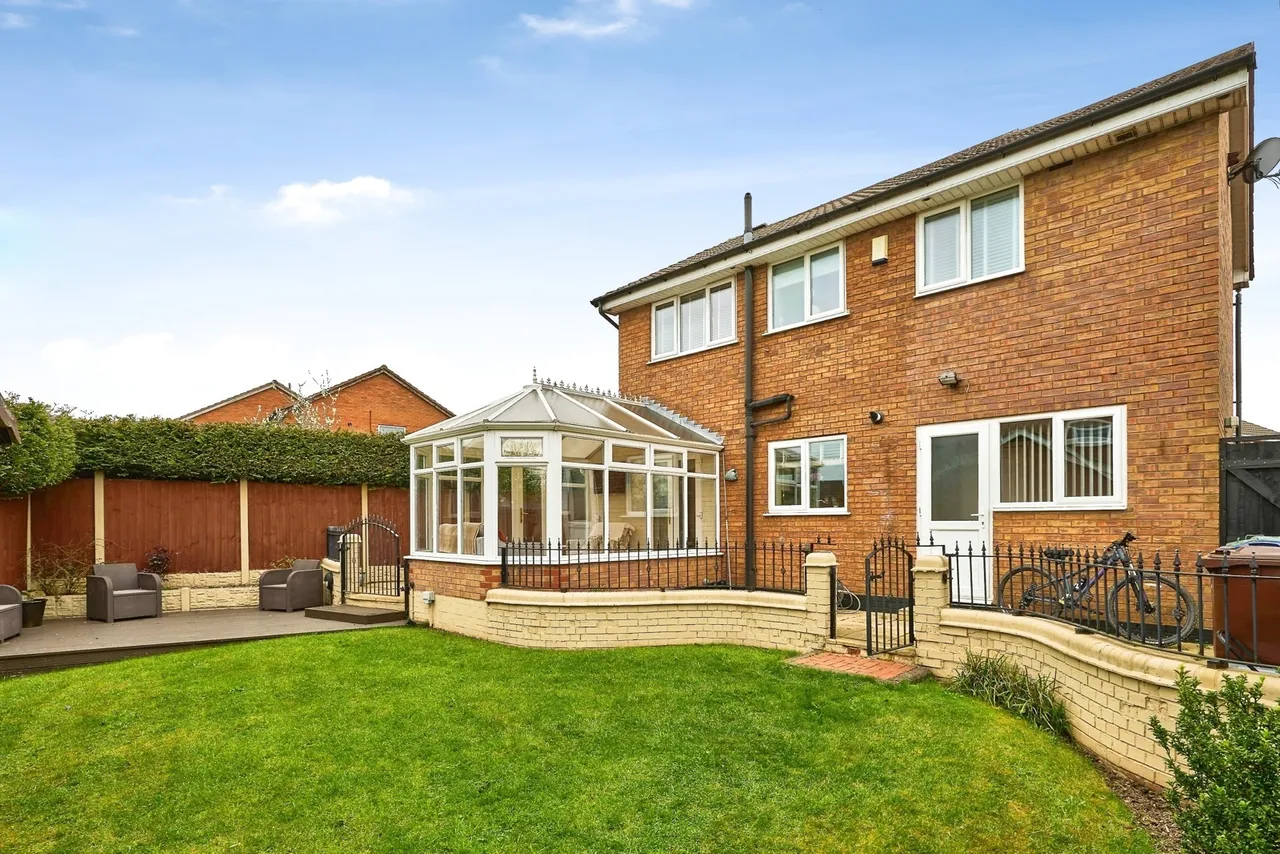 Bond Way, Hednesford, Cannock, Staffordshire, WS12, photo 2