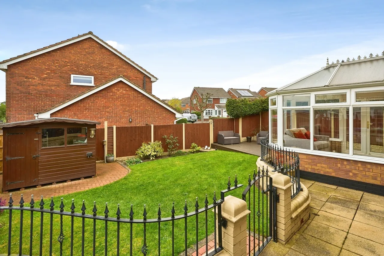 Bond Way, Hednesford, Cannock, Staffordshire, WS12, photo 34