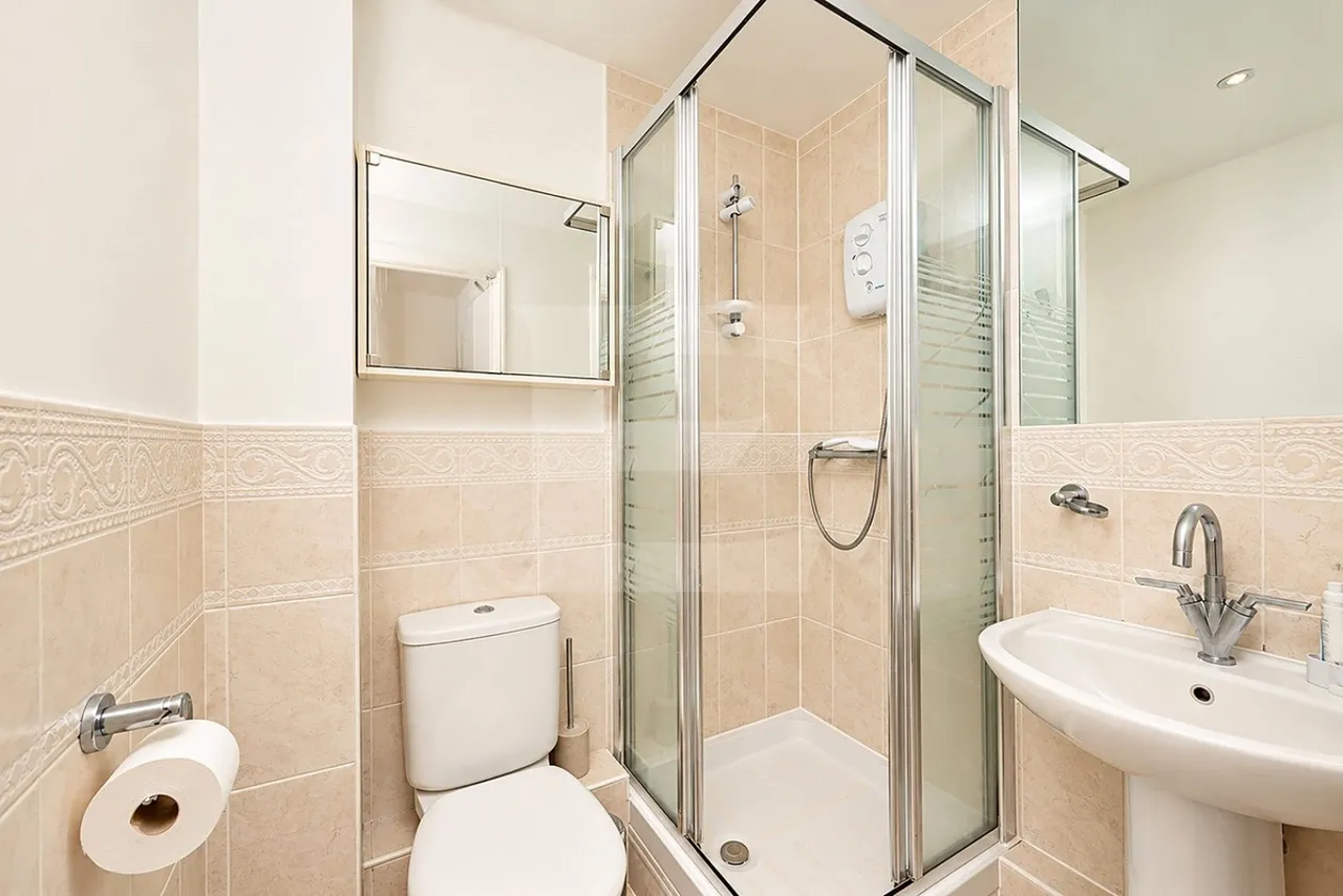 Bressay Drive, Mill Hill, NW7, photo 7