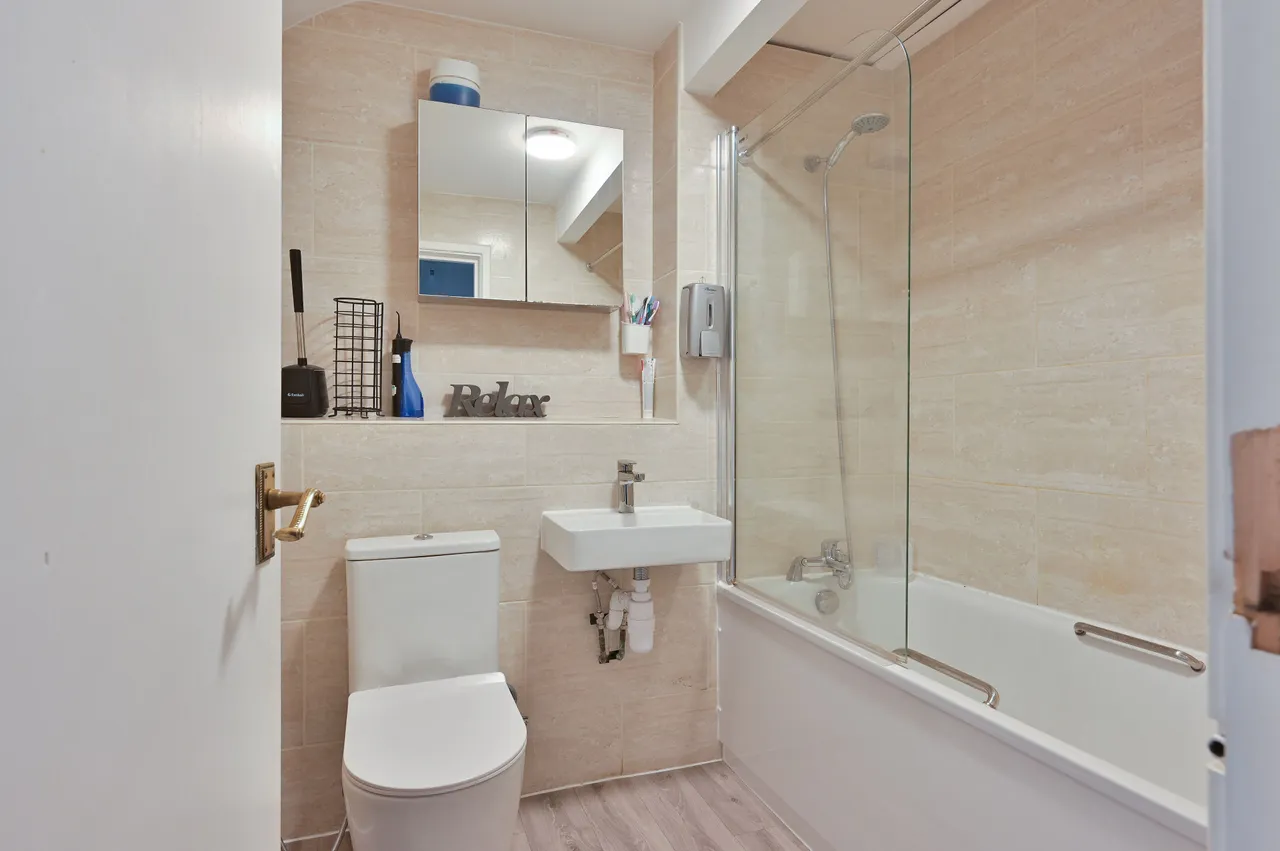 Flat 4, 14 Carlton Avenue, Harrow, photo 11