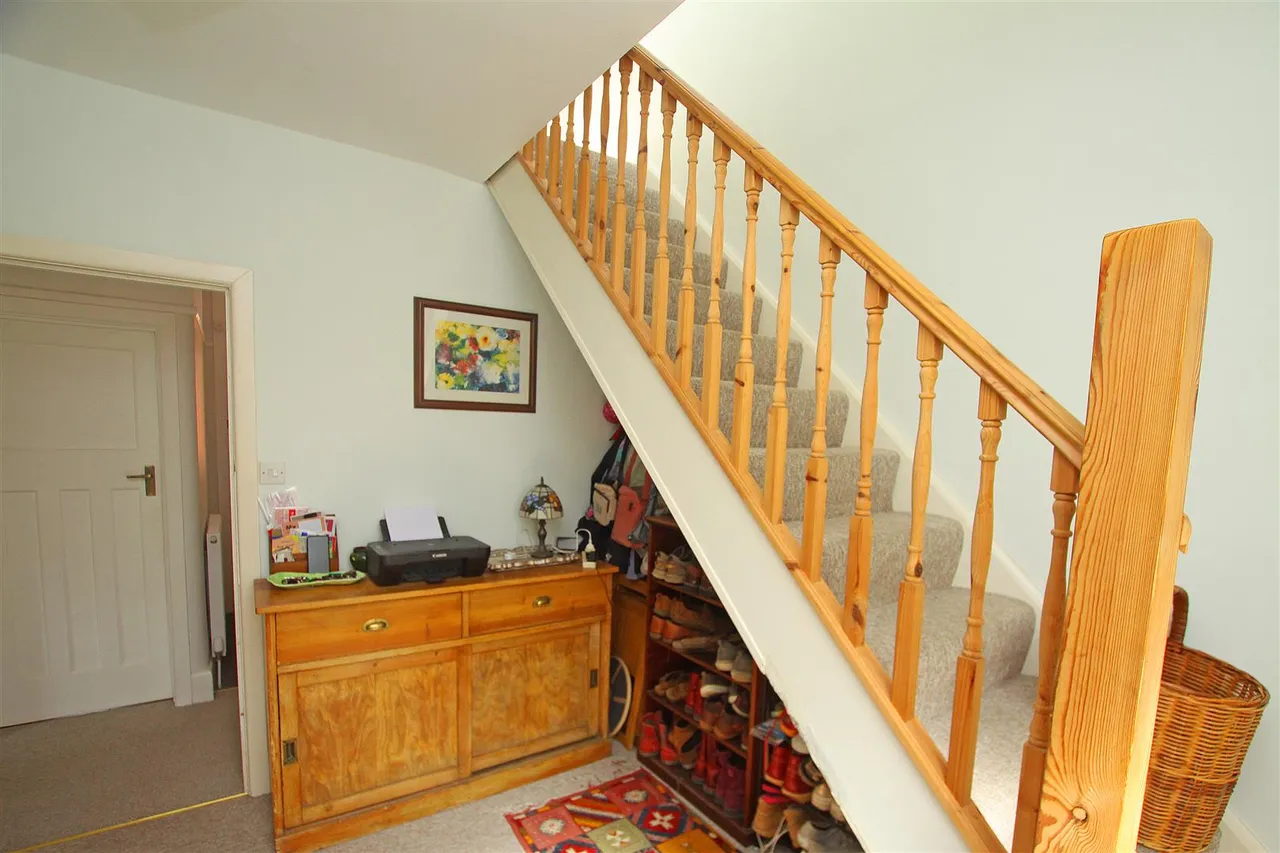 Minterne Road, Bournemouth, photo 6