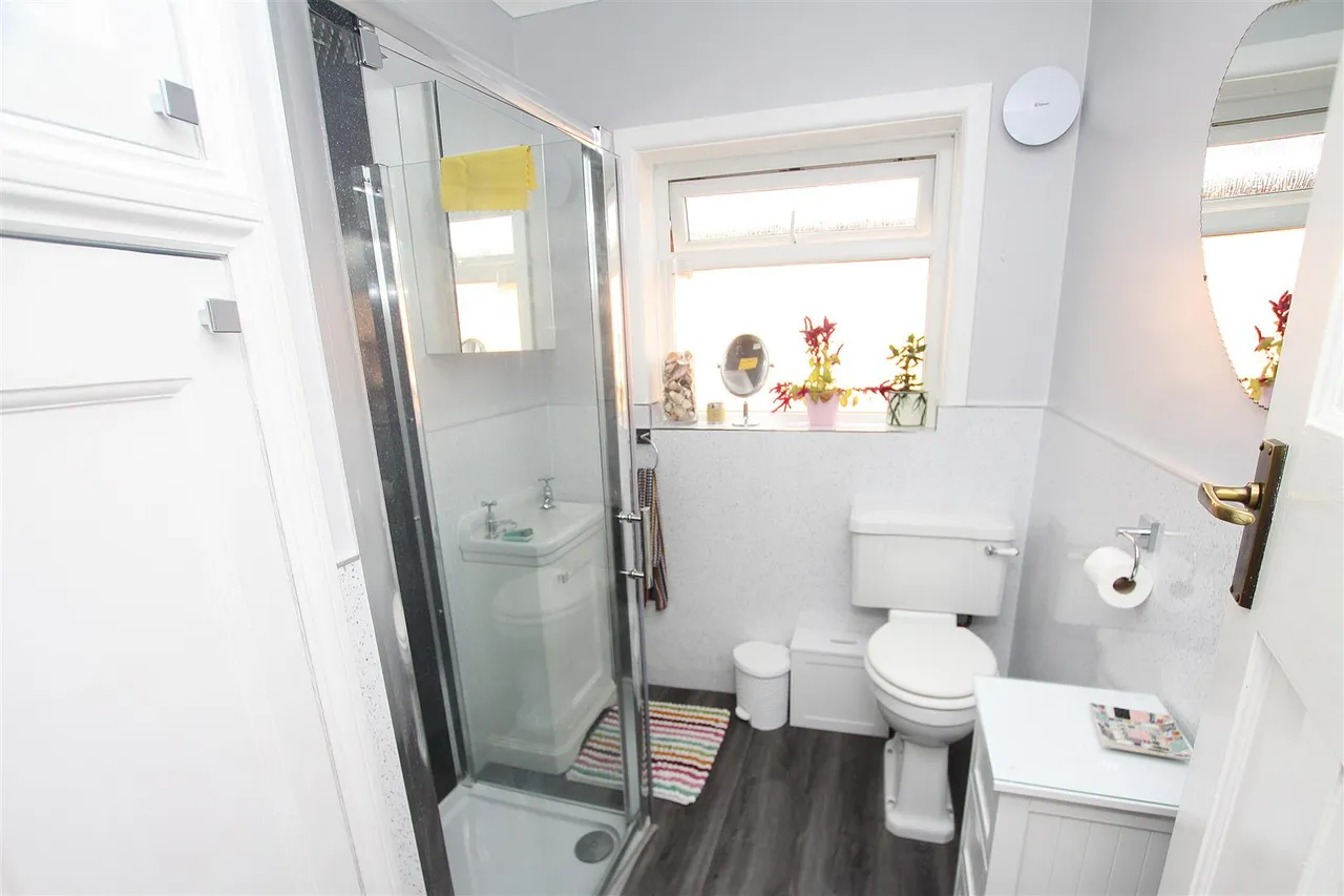 Minterne Road, Bournemouth, photo 8