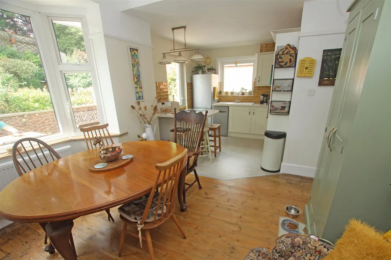 Minterne Road, Bournemouth, photo 5