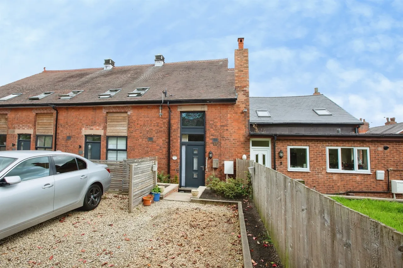 2 bed house for sale, Furnace Lane, Loscoe, DE75
