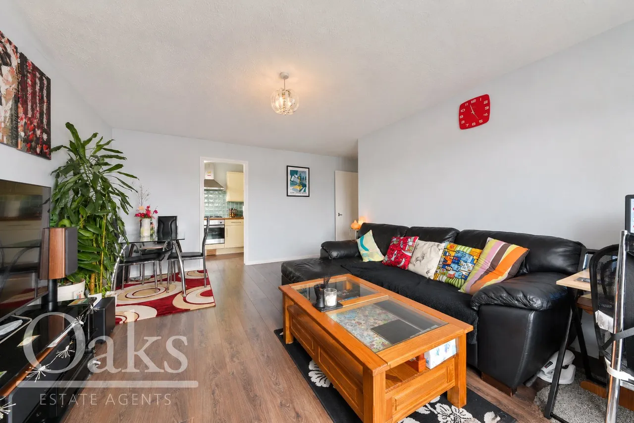 Campbell Close, Streatham, SW16, photo 2