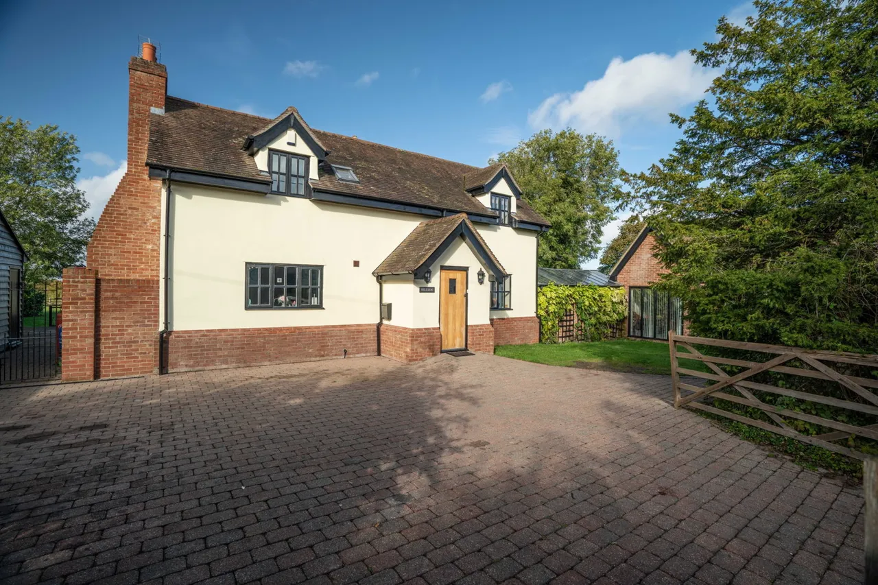 Bolts Hill, Castle Camps, Cambridge, CB21 4TL, photo 5