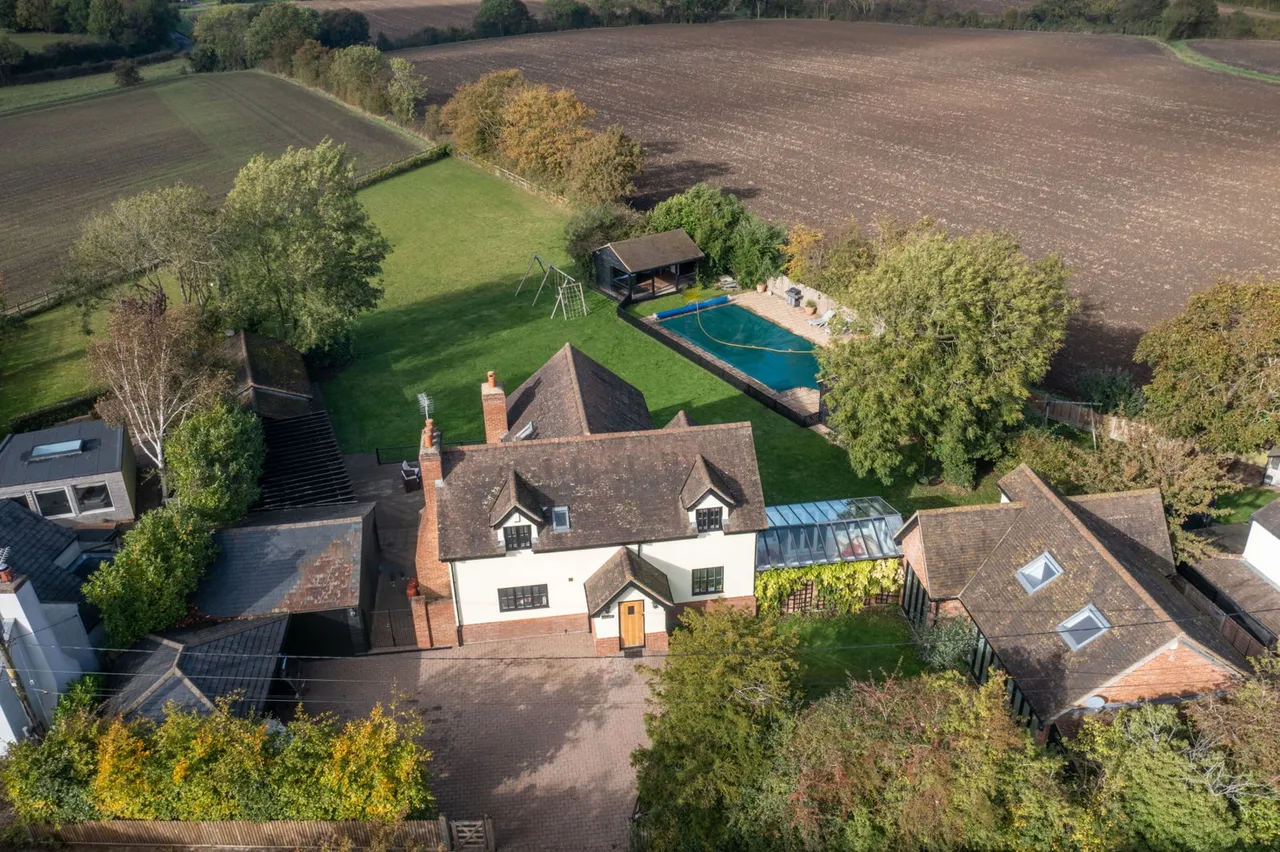 Bolts Hill, Castle Camps, Cambridge, CB21 4TL, photo 3