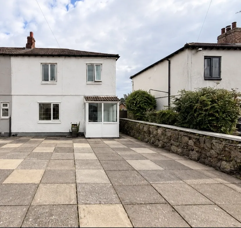 3 bed house to rent, Crompton Street, Teversal, NG17