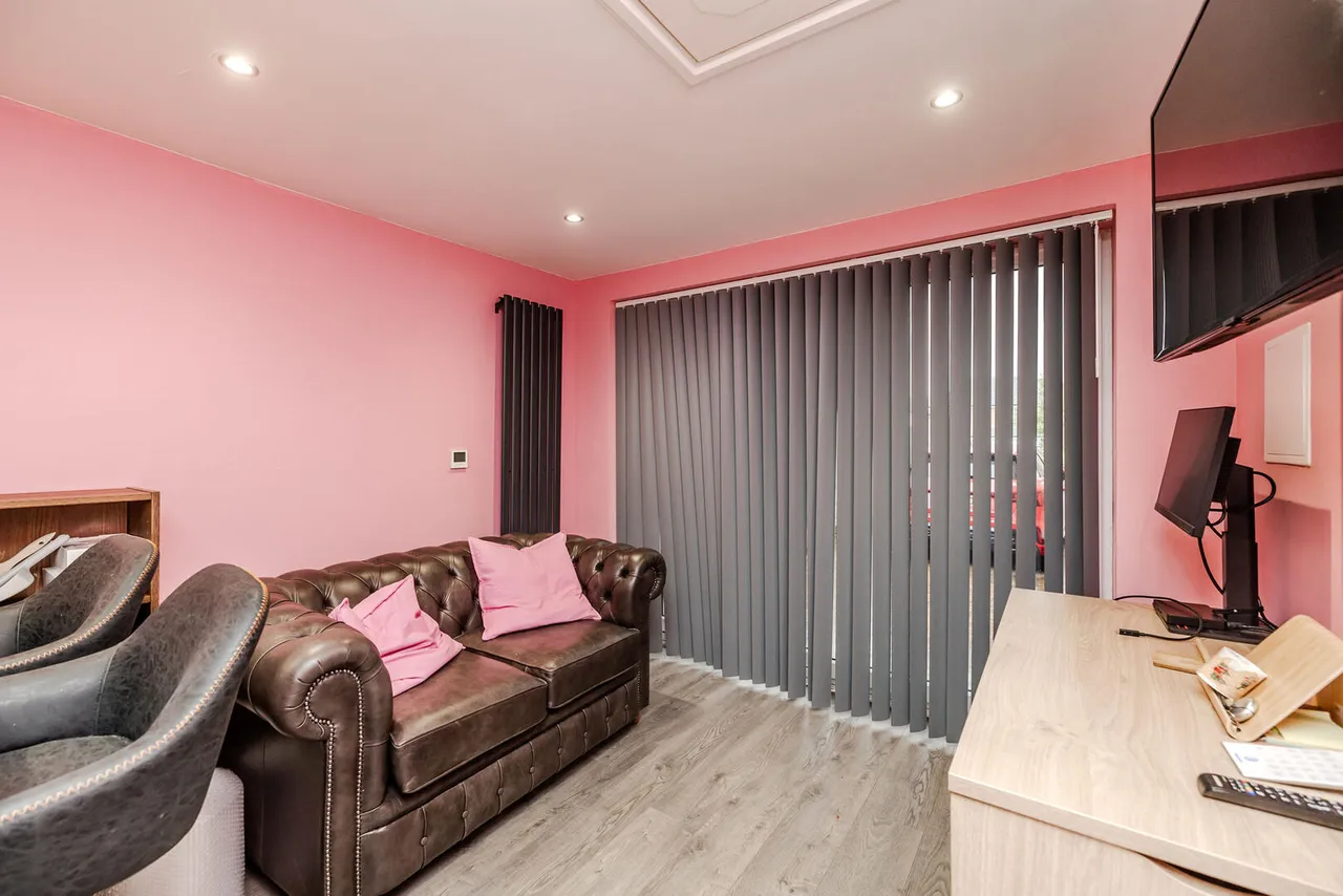 Acorn Close, Throckley, photo 29