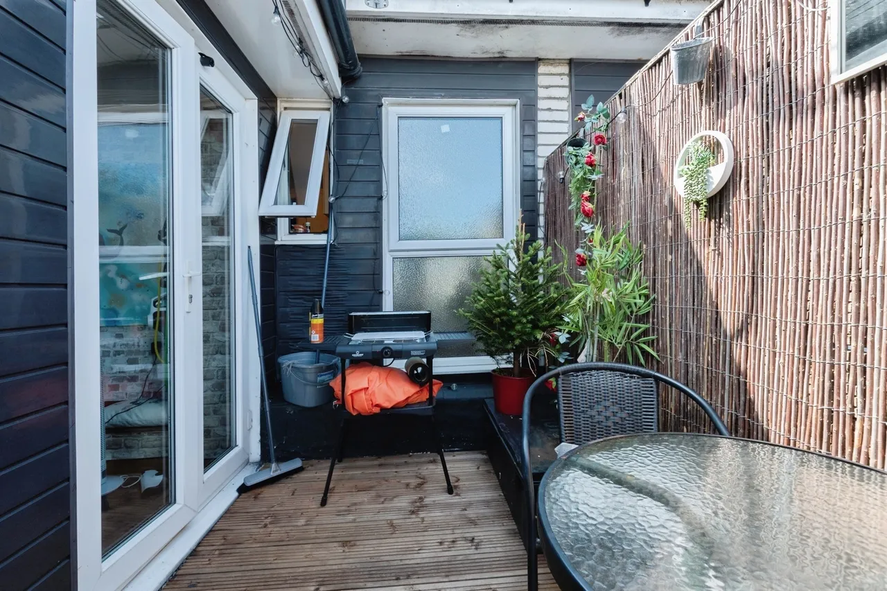 Wimborne Road, Bournemouth, photo 9