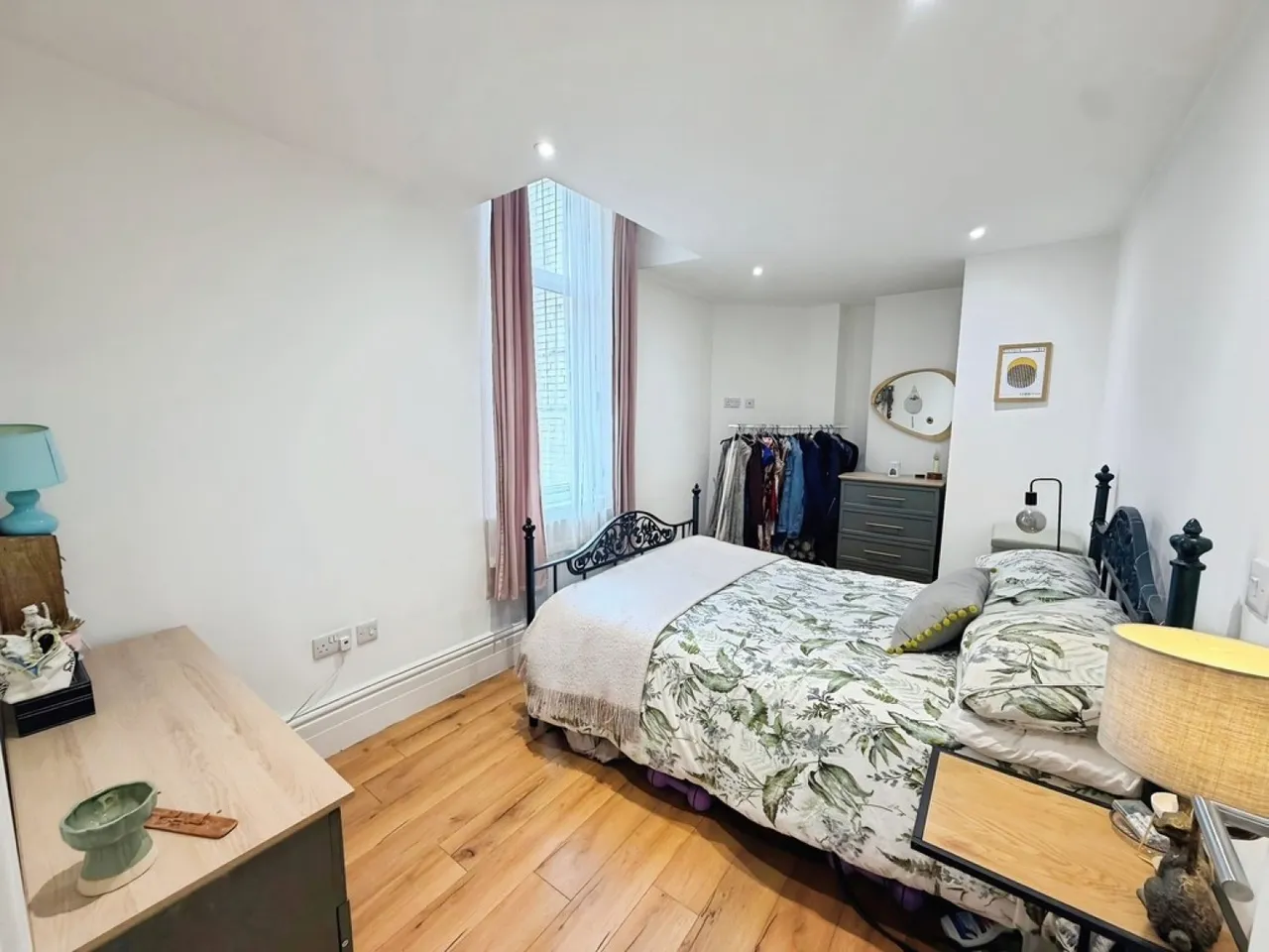 East Parade, LS1, photo 6