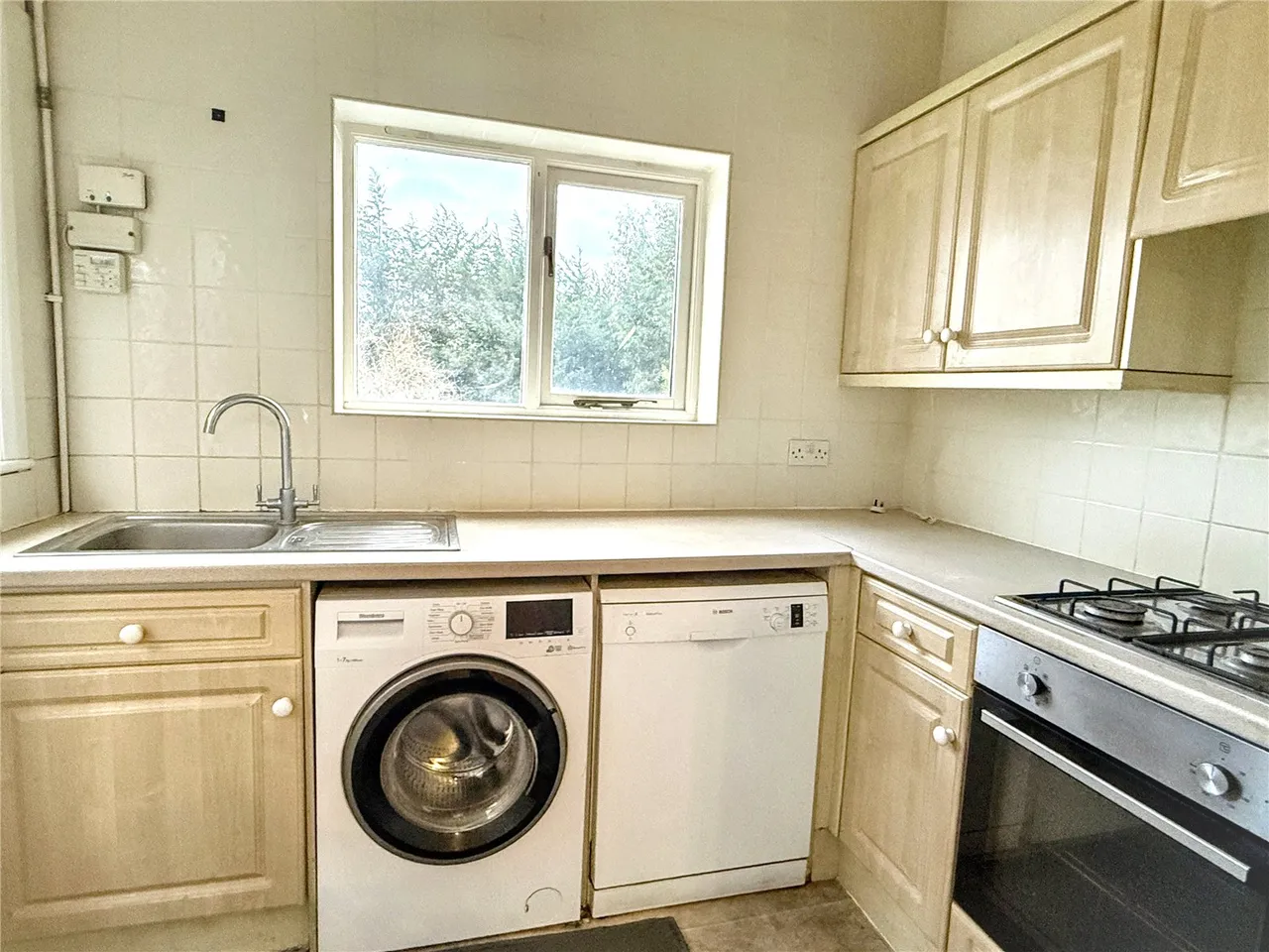Bedford Avenue, Barnet, EN5 2ER, photo 6