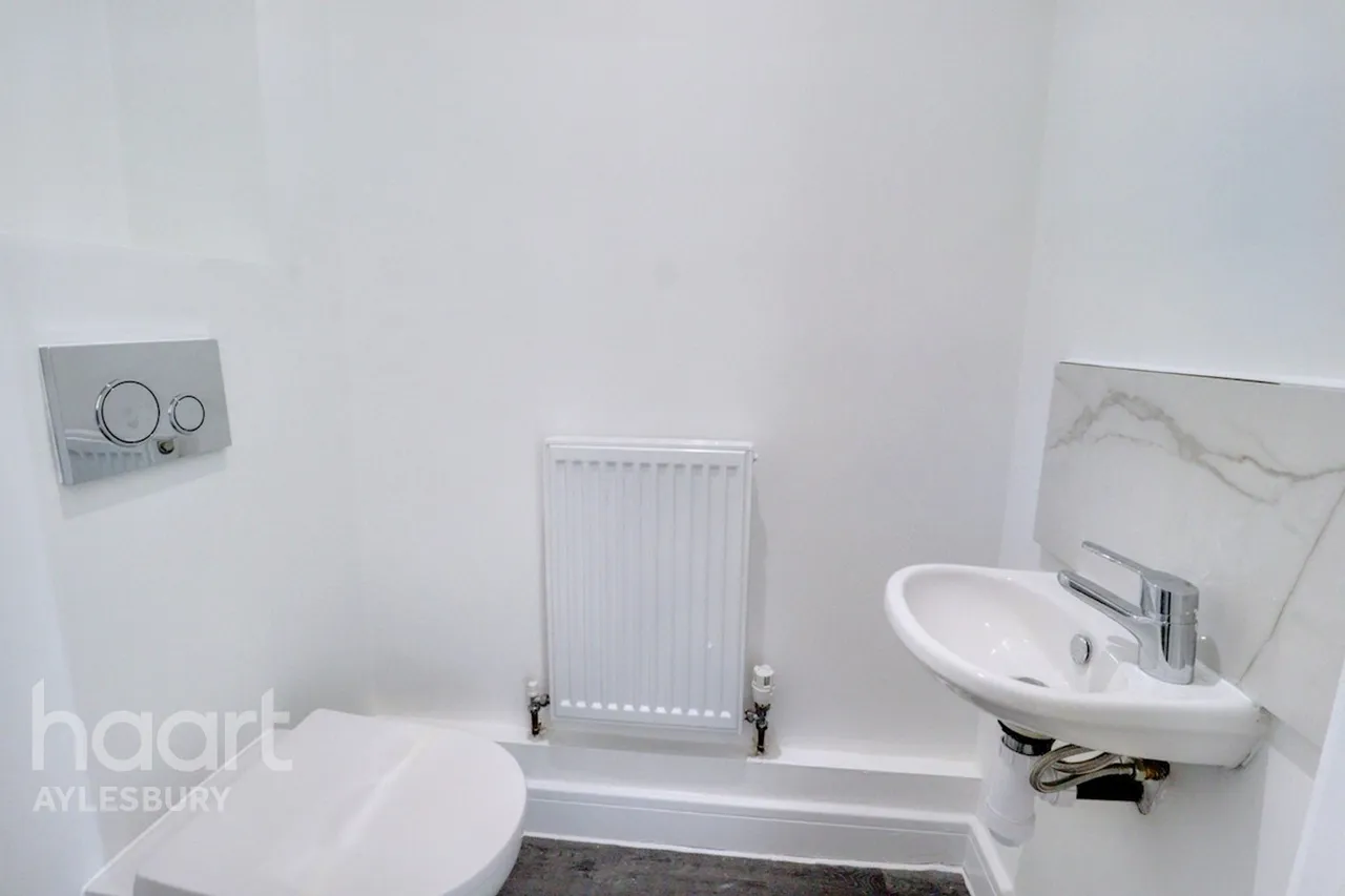 Eighth Avenue, Aylesbury, HP19, photo 4