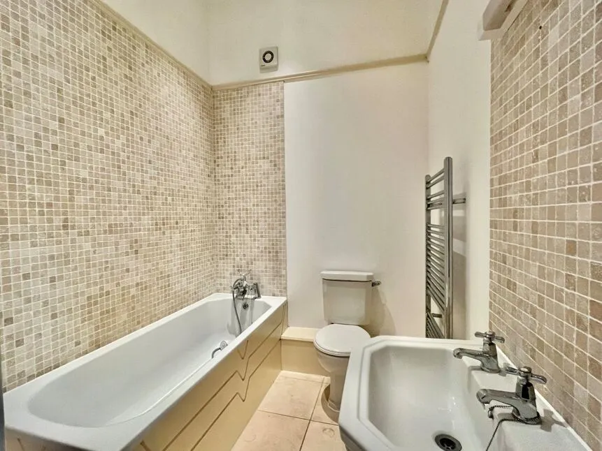 Marine Crescent, Folkestone, CT20, photo 9