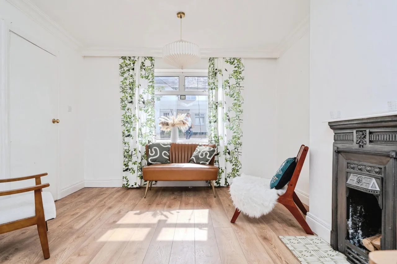 The Crescent, New Malden, KT3, photo 5