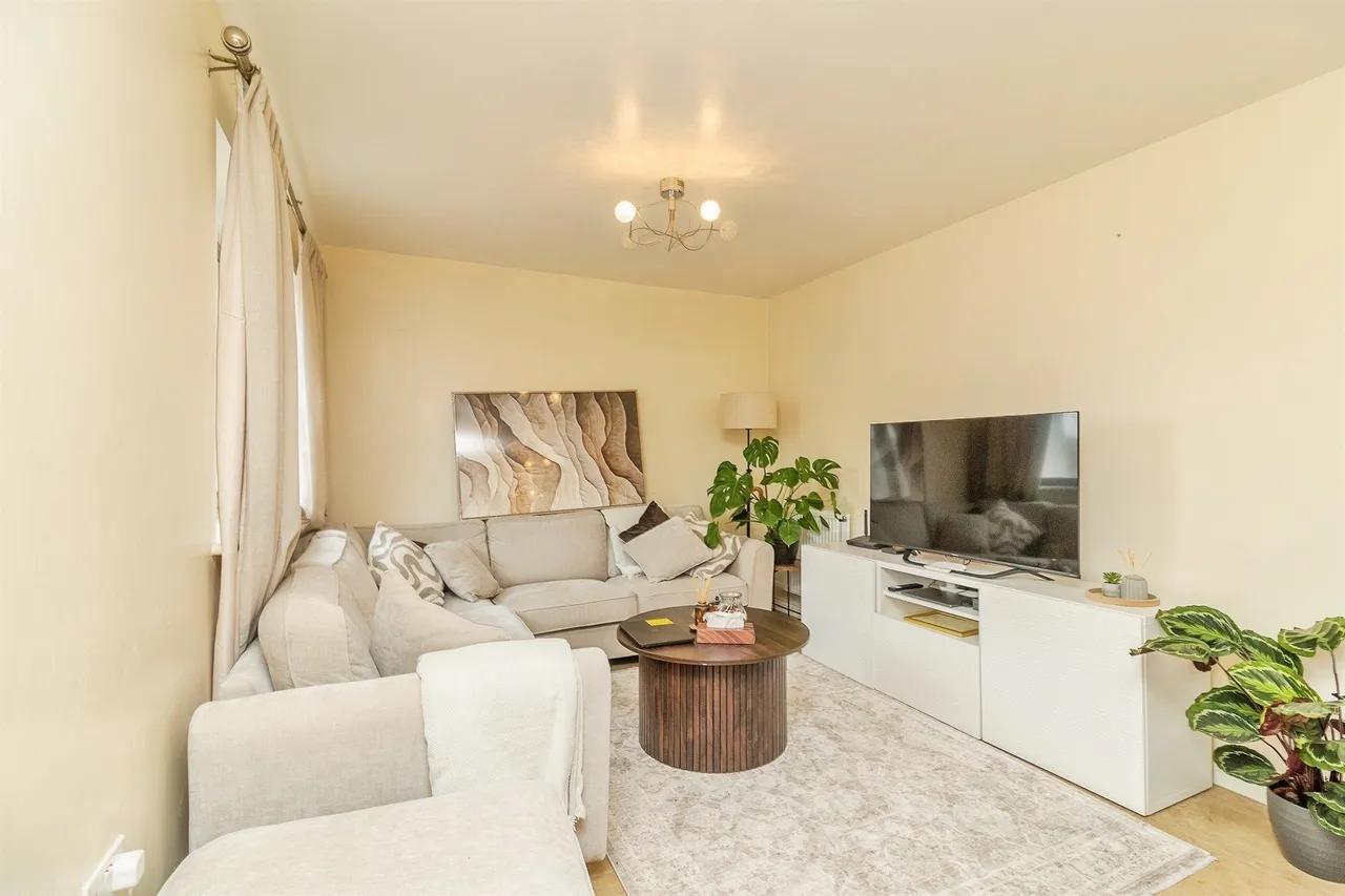 Countess Way, Broughton, MK10, photo 10