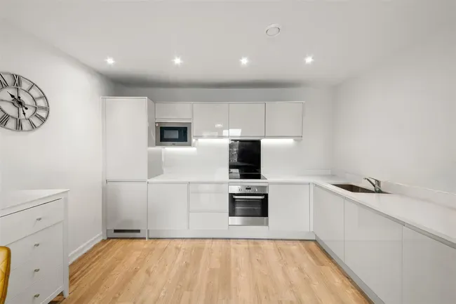 1 bed flat for sale — Chailey Place, Hayes