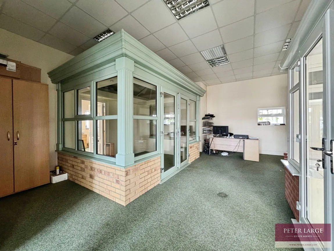 Garford Road, Rhyl, Denbighshire, LL18 3UF, photo 8