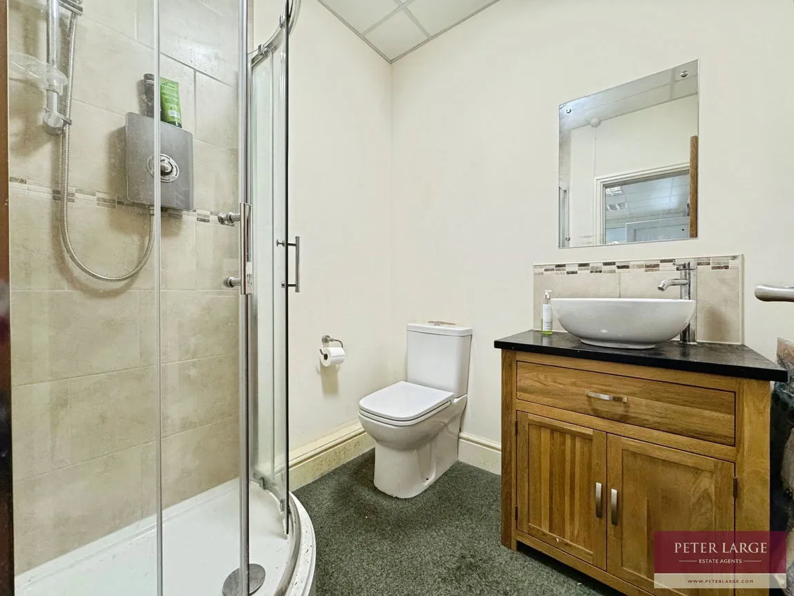 Garford Road, Rhyl, Denbighshire, LL18 3UF, photo 12