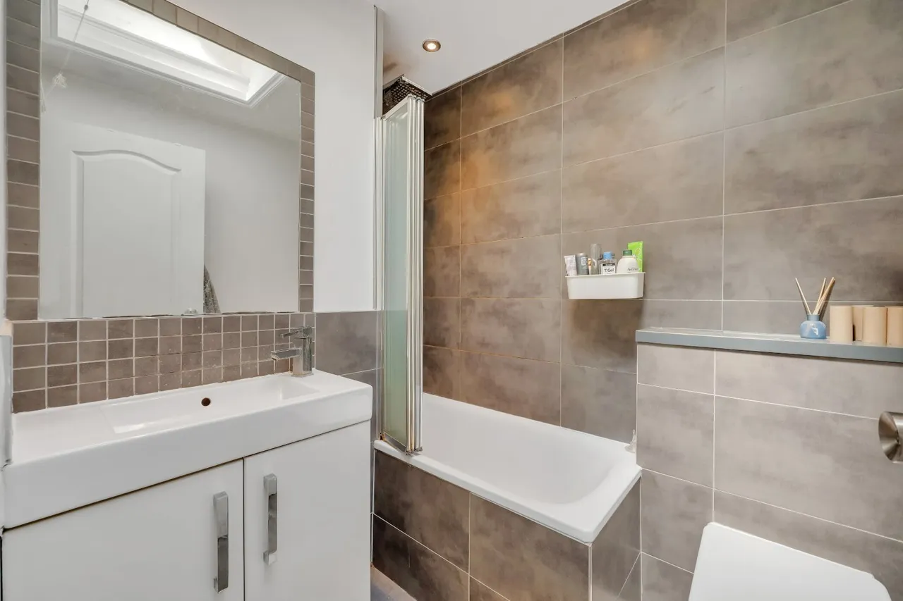 Mornington Crescent, Camden Town, NW1, photo 20