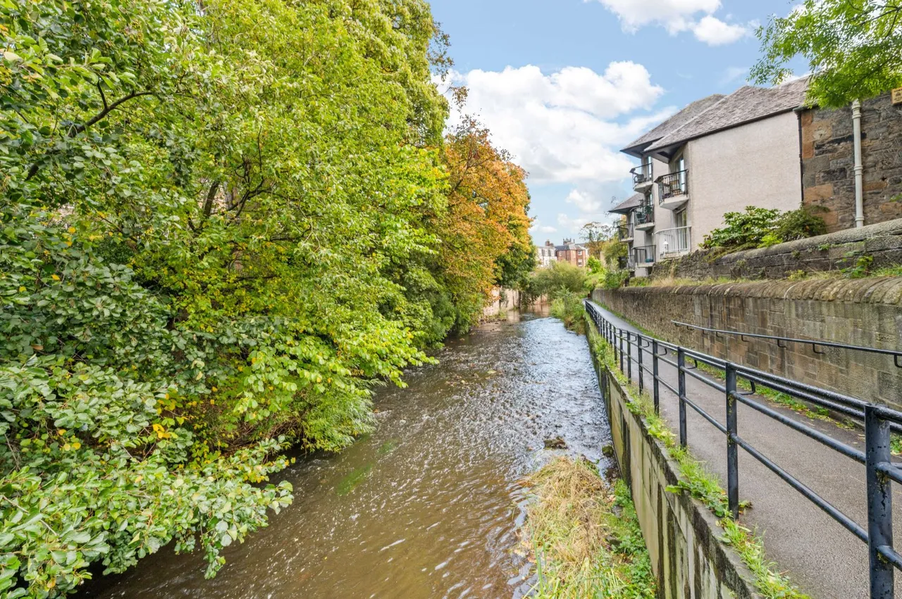 Bridge Place, Stockbridge, EH3, photo 12