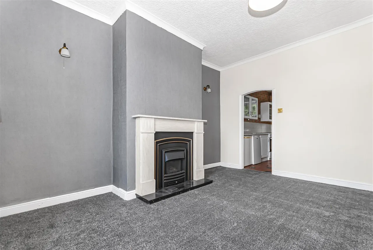 Cliff Mount, Ramsbottom, Bury, BL0 9EP, photo 2