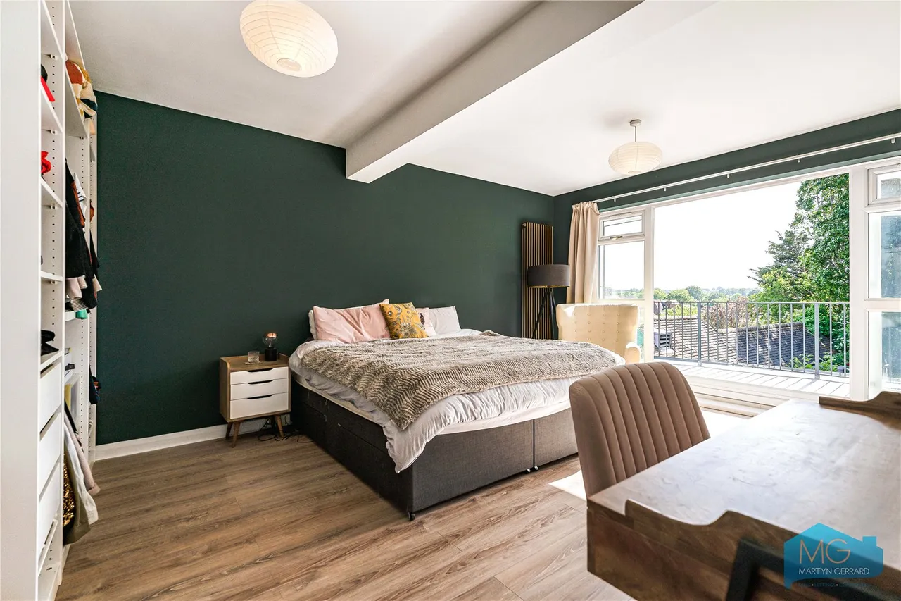 Eversley Park Road, London, N21, photo 18