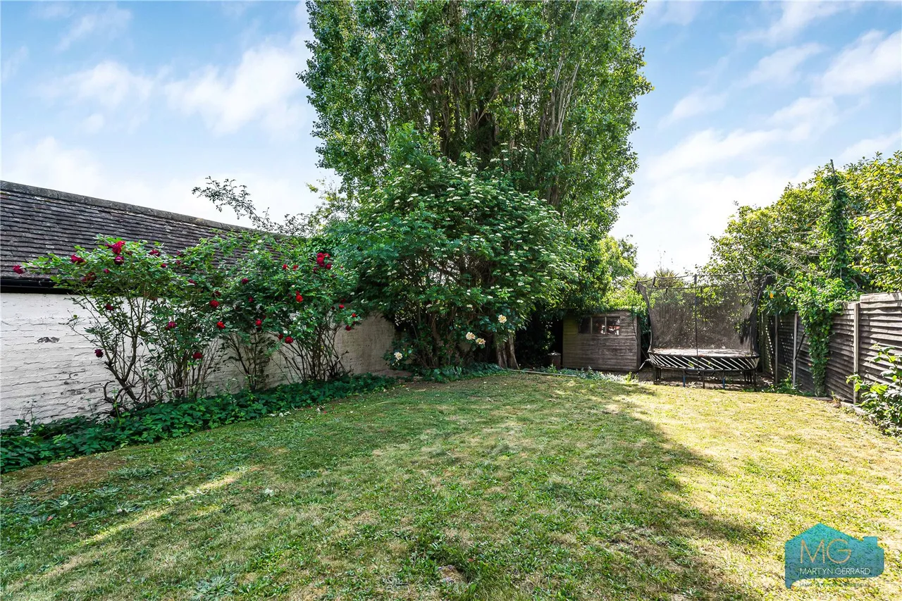 Eversley Park Road, London, N21, photo 33