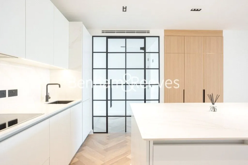 Cluny Mews, Kensington, SW5, photo 7